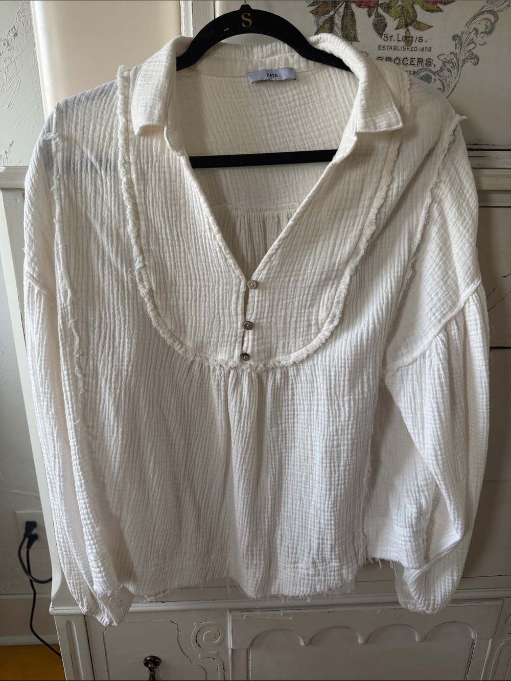 Fate Cream Gauze Button-Front Tunic Top